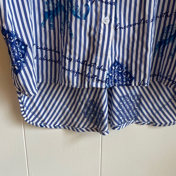 Chico's Blue and White Striped Button Down Elephant Floral Shirt Sz 1 or 8-10 - Picture 10 of 15